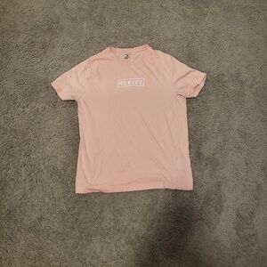 Hurley Men's Pink T-shirt